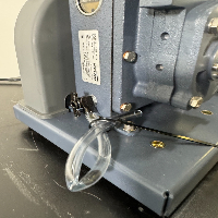 Welch 1400 DuoSeal Vacuum Pump image 3